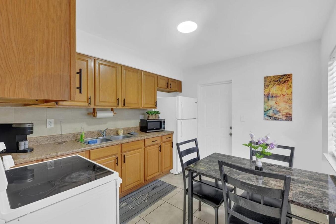 2 Bedroom House Minutes From Beach And Casino Db1 Dania Beach Dış mekan fotoğraf