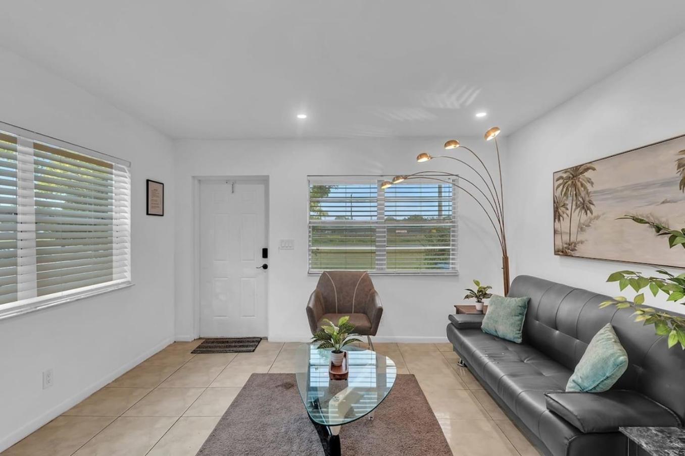 2 Bedroom House Minutes From Beach And Casino Db1 Dania Beach Dış mekan fotoğraf